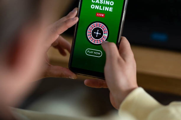 Pragmatic Play slot game interface on indox platform showing reels and payout table